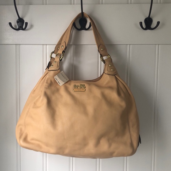 Madison Maggie Coach Shoulder Bag Purse - Picture 2 of 11